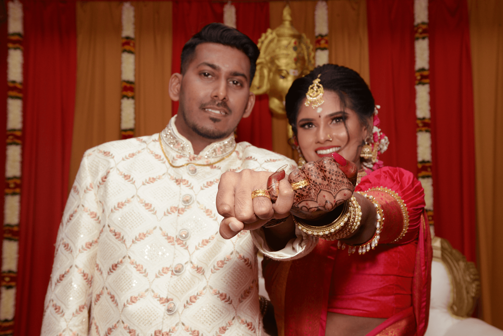 Candid couple wedding photography in Madurai - Photo 8